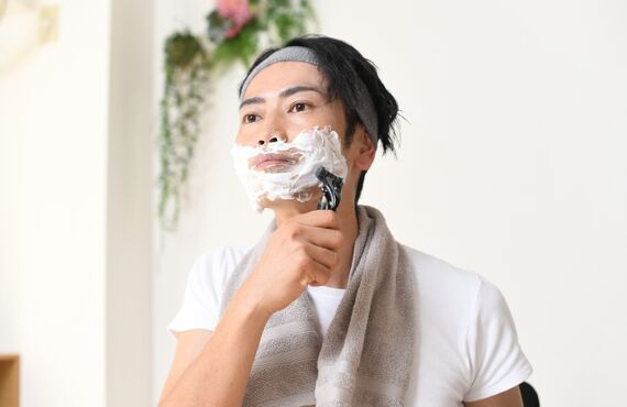 ヒゲ剃りに時間がかかるなら脱毛がおすすめ！【セルフで簡単】清須市で脱毛サロンをお探しならサロンローズフローへ